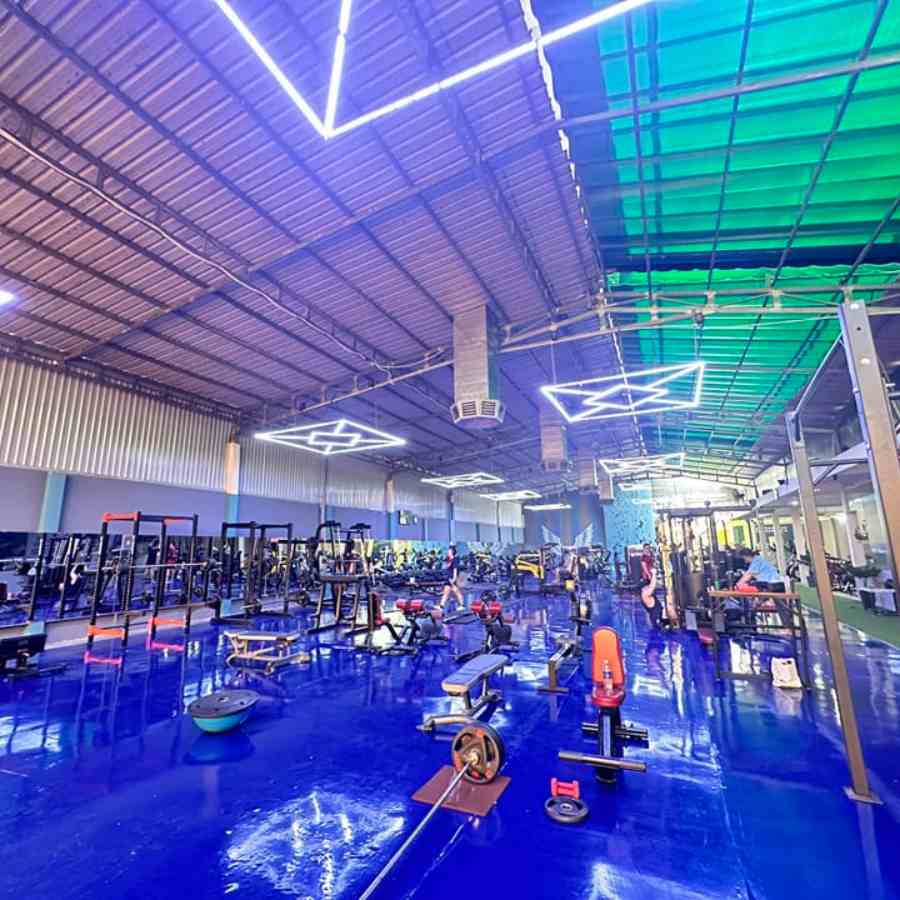 Phòng Gym UFC, Hóc Môn