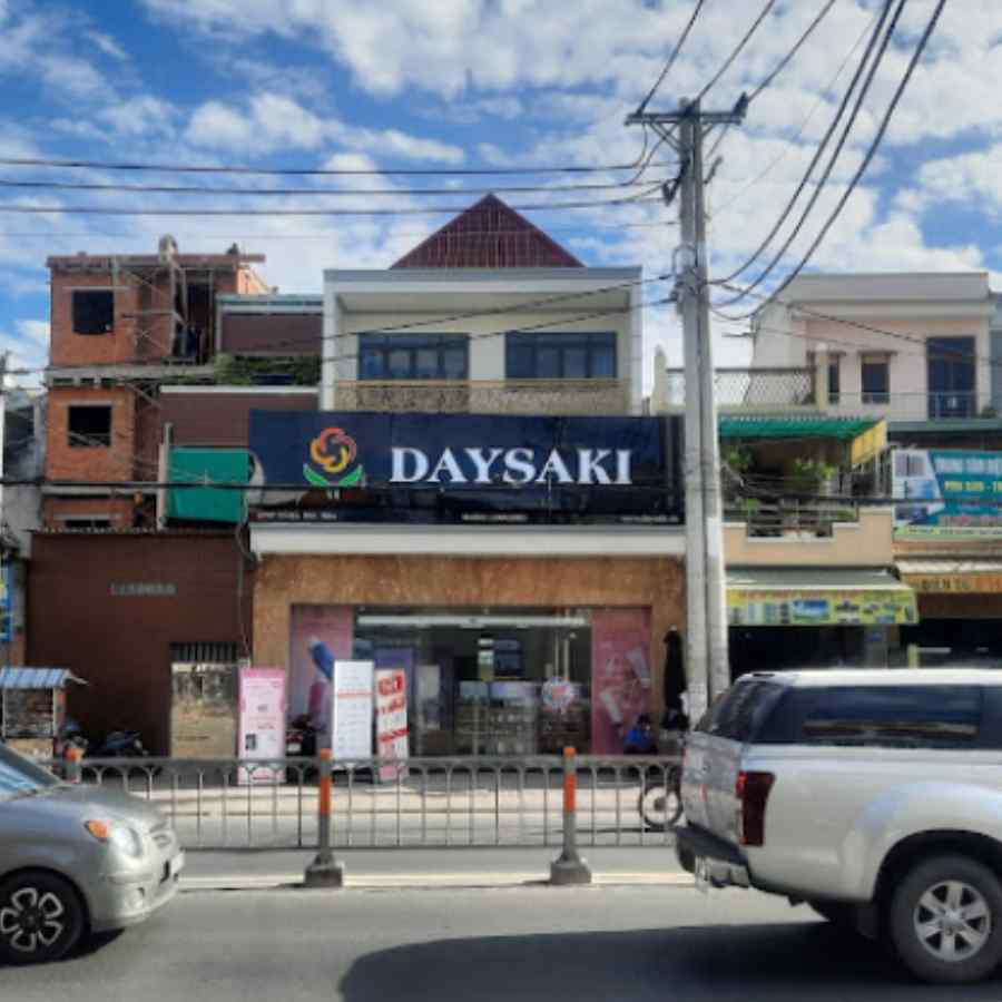 Daysaki Cosmetics & Clinic, Hóc Môn