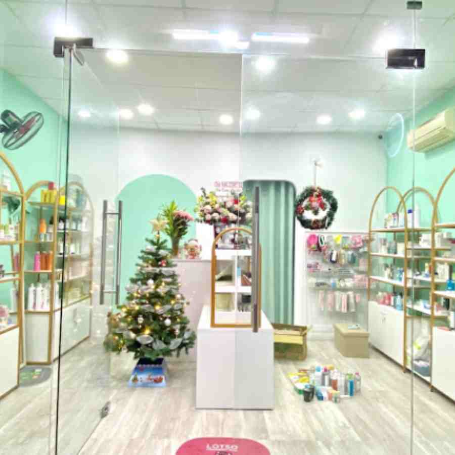 Yang Cosmetics, Củ Chi