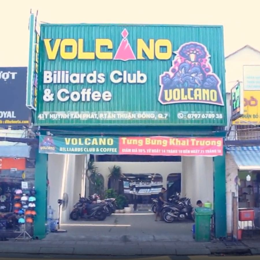 VOLCANO BILLIARDS CLUB & COFFEE