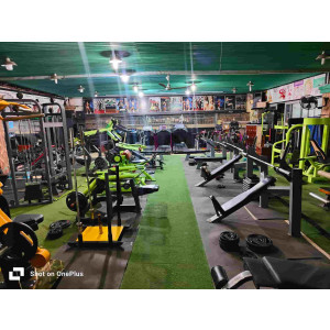 PRO GYM & FITNESS QUẬN 4