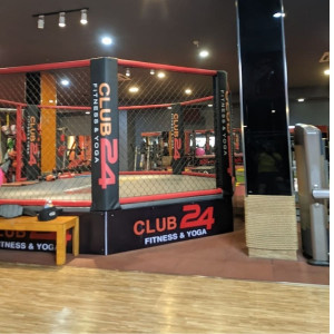 Club 24 Fitness & Yoga Quận 5